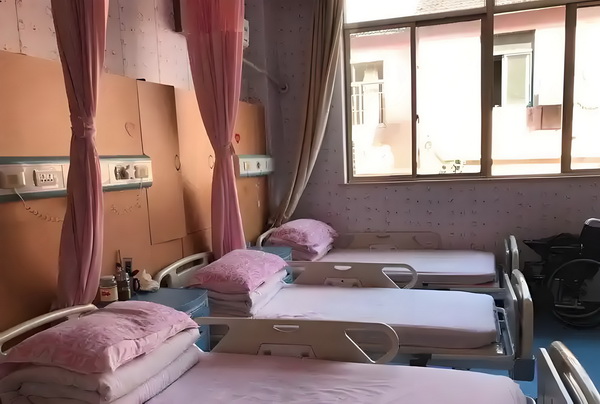 彩钢板“逼停”京沪线高铁沿线有多少安全盲区？